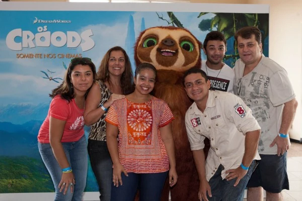 Arquivo:Os Croods Dubladores.jpg