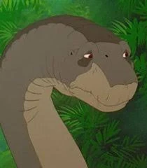 Arquivo:Abuela de Pie Pequeño TLBT3.jpeg