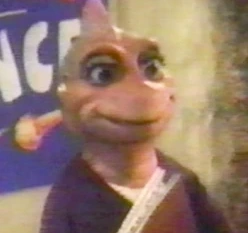 Arquivo:Carolina (Familia Dino).png