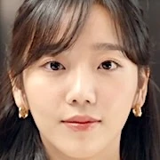 Arquivo:Kwon Yi-Lin (EQNGNA).webp