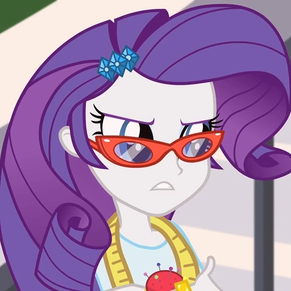 Arquivo:Rarity (My Little Pony- Equestria Girls Jogos da Amizade).png