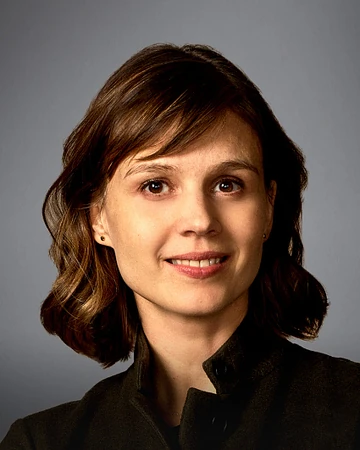 Arquivo:Kristen Bouchard (ECS).webp