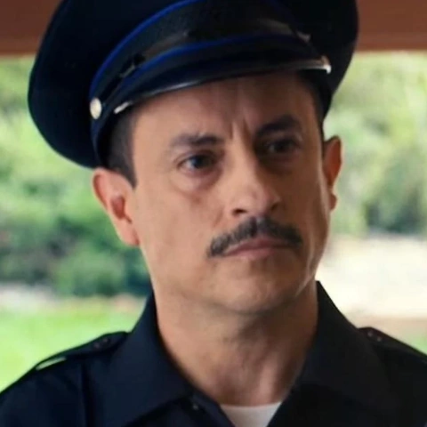 Arquivo:Policial - Stranger Things.png