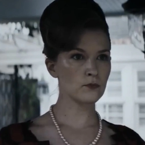 Arquivo:Myra McNider - SG.png