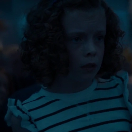 Arquivo:SLCK Eurus Holmes (Girl).png
