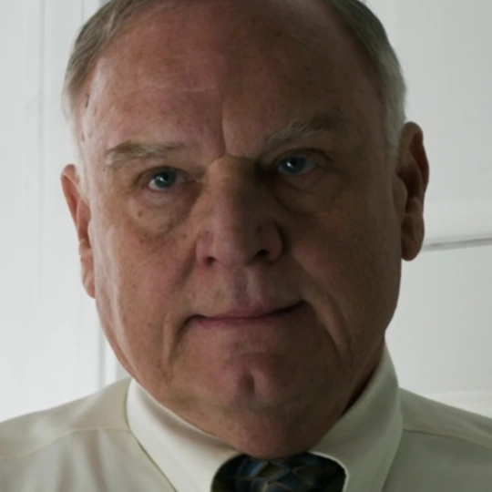 Arquivo:Frank Stevens (T2).png
