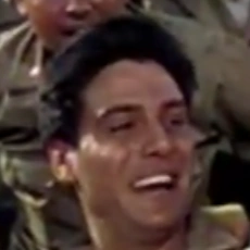 Arquivo:Horizonte de Glórias (1951) - Simmons (Adam York).png