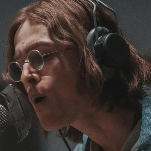 Arquivo:John Lennon (Harris Dickison).jpg