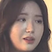 Arquivo:The 8 Show-Jeong Ji-In.jpg