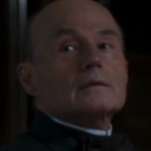 Arquivo:Sr. Lewis (AID).png