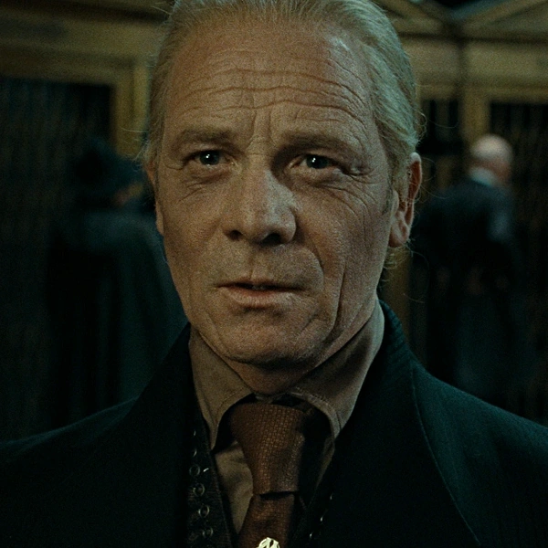Arquivo:Yaxley (Harry Potter - Relíquias 1).png
