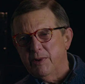 Arquivo:Mike Newell (HP20).png