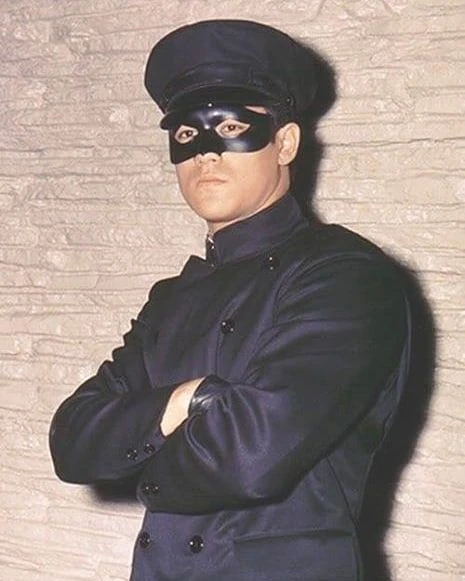 Arquivo:Bruce Lee (Kato).jpg