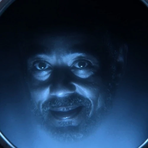 Arquivo:Espelho Mágico (OUAT).jpg