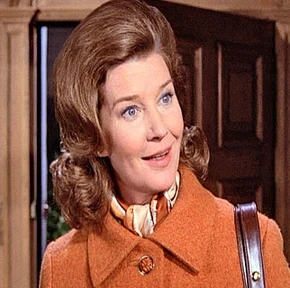 Arquivo:Moneypenny-1973-1a1.jpg