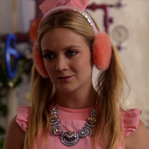 Arquivo:Sadie Swenson S2.png