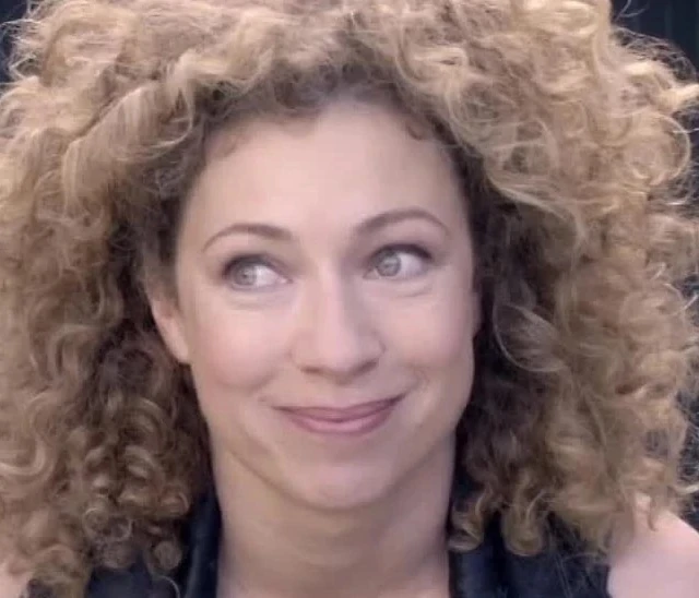 Arquivo:RiverSong DW.jpg