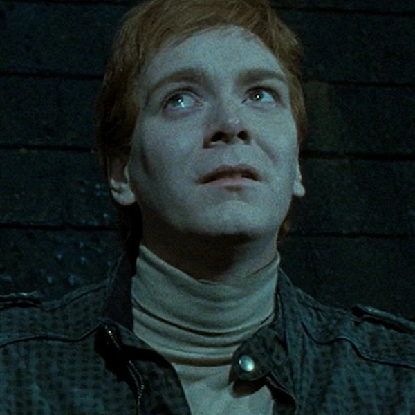 Arquivo:Fred Weasley (RDM).jpg