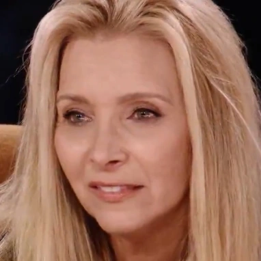 Arquivo:Lisa Kudrow (FR-AR).png