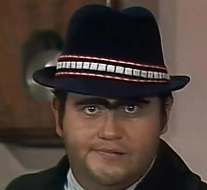 Arquivo:Chapolin - Botina.jpg