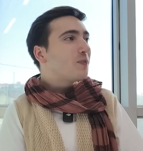 Arquivo:Mãe da Berra.png
