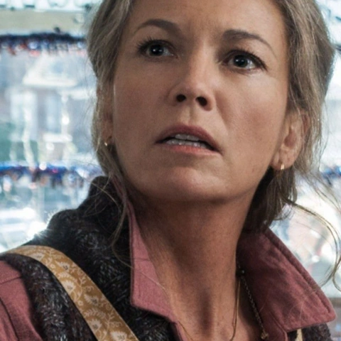 Arquivo:Martha Kent - Batman vs Supermn.png