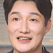 Arquivo:Shin Il-Soo (W-UAE).jpg
