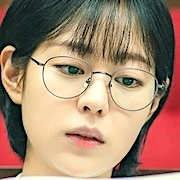 Arquivo:Pyramid Game-Shin Seul Ki1.jpg
