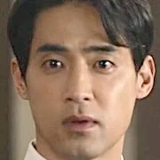 Arquivo:Doctor Slump-Cha Yong-Hak.jpg
