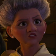 Arquivo:Sra.Guzman (Encanto).png