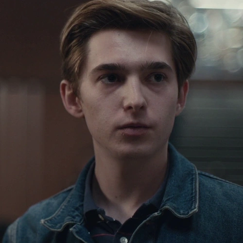 Arquivo:Ethan Lewis - Euforia.png