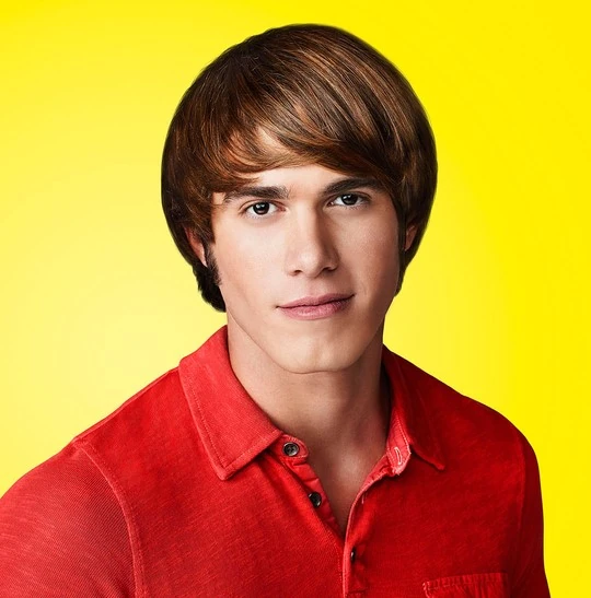 Arquivo:Ryder Lynn.jpg