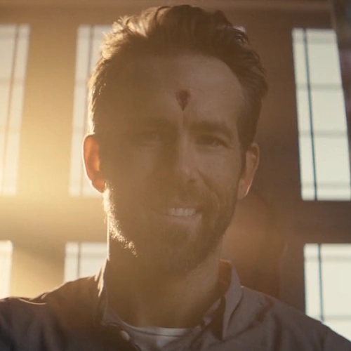 Arquivo:Ryan Reynolds (Deadpool 2).png
