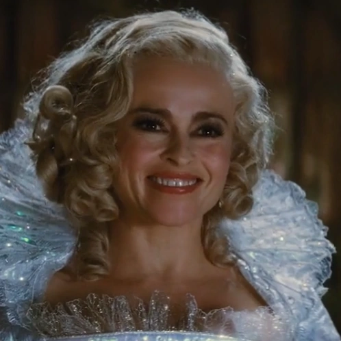 Arquivo:Fada Madrinha (Cinderela 2015).png