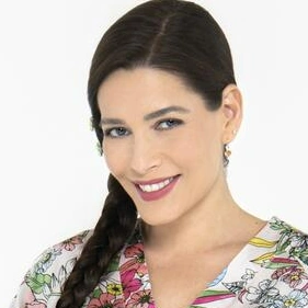 Arquivo:LÚCIA (MINHA FORTUNA).png