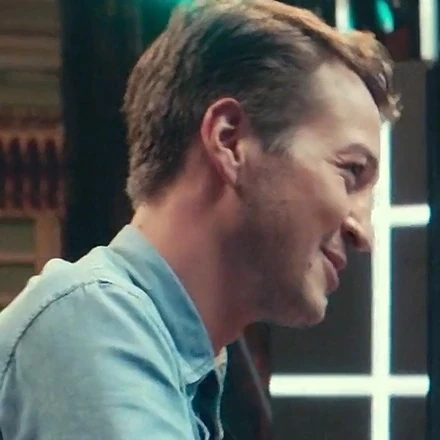 Arquivo:Marlon Williams ASIB.jpeg