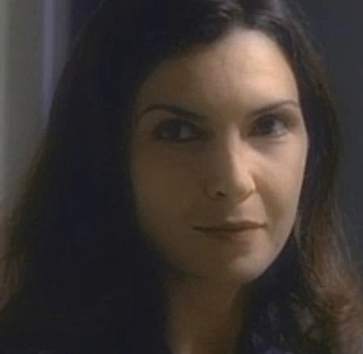 Arquivo:Viviana Preston.png