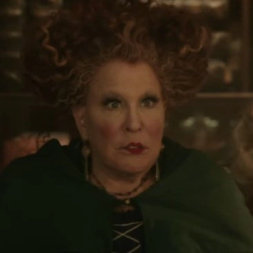 Arquivo:Winnie Sanderson (Abracadabra 2).png