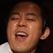 Arquivo:The Drug King-CEO Koo.jpg