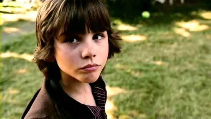 Arquivo:Evan Treborn 7 anos.jpeg