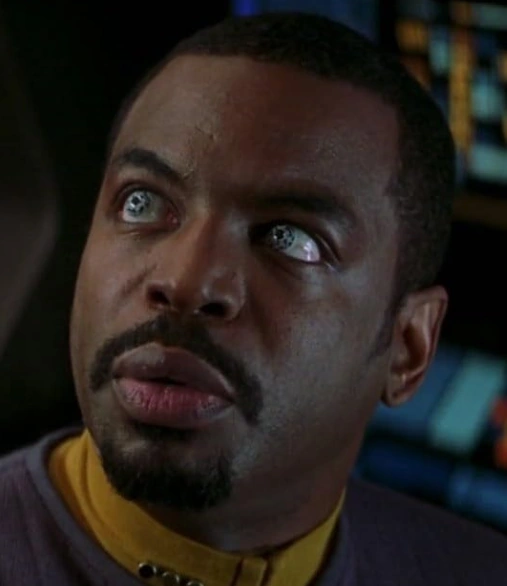 Arquivo:Geordi La Forge (Nemesis).png