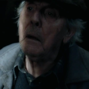 Arquivo:HP4FrankBryce.png