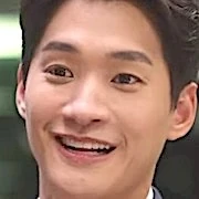 Arquivo:Lee Jong-Gwon (W-UAE).jpg