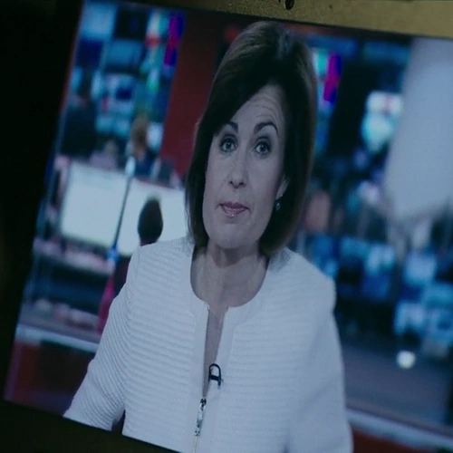 Arquivo:SLCK News Presenter 2.png