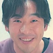 Arquivo:Nam Yun-Ho - USD.jpg