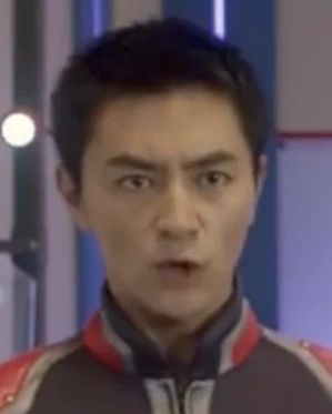 Arquivo:Wataru Kazama.png