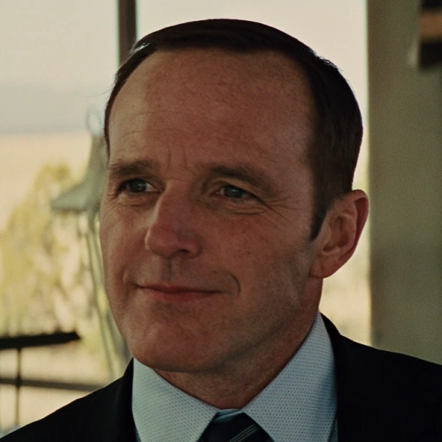 Arquivo:Agente Phil Coulson - TP.png