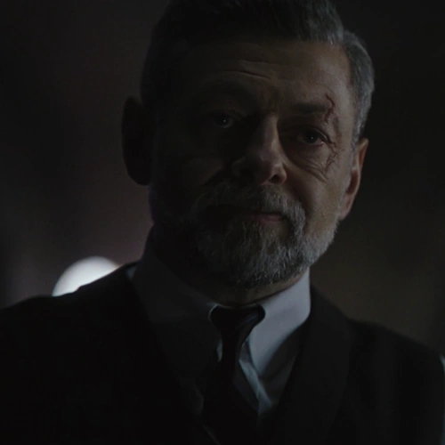 Arquivo:BatmanAlfred Pennyworth.png