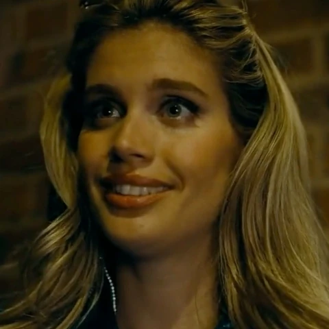 Arquivo:Eve Teschmacher-SPRMN.png (Atualizado).jpg