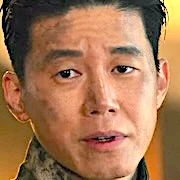 Arquivo:Sweet Home 2-Kim Moo Yul1.jpg